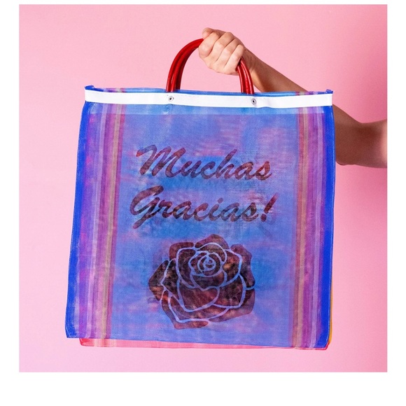 “Muchas Gracias” Mesh Tote - Picture 4 of 4